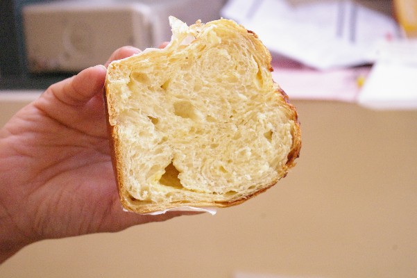 ensaimada crumb shot