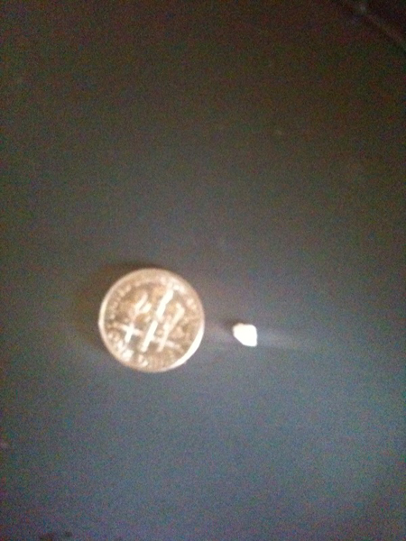 Grain of pearl sugar