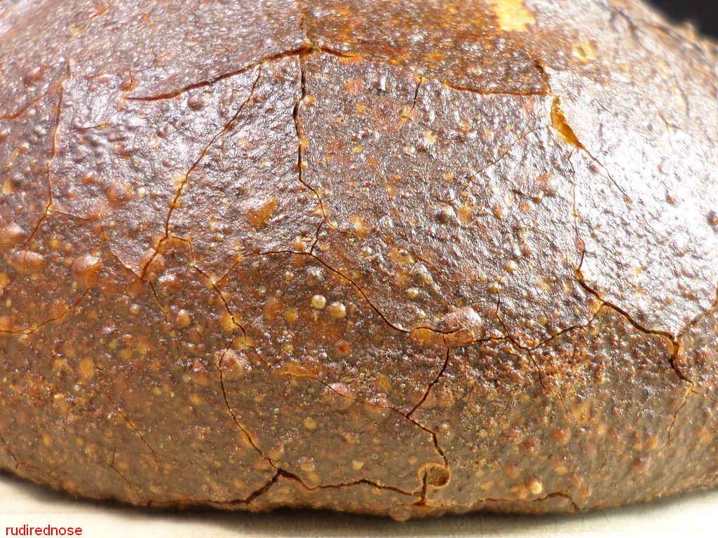 pdc_detail_crackling_crust