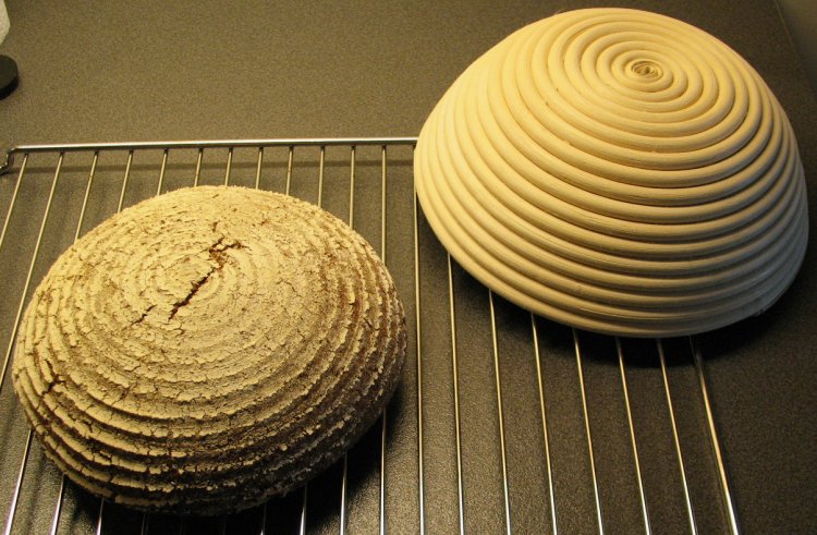 Finished loaf: 70% rye