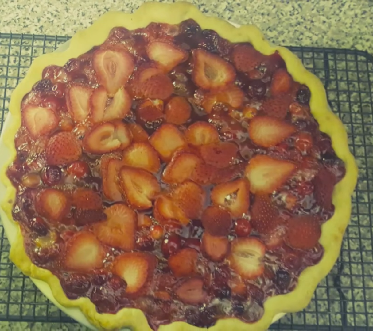 Cran strawberry pie 