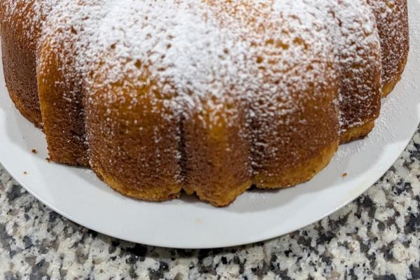 Bundt cake 